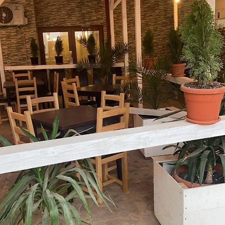 Hotel Nelmar Năvodari Zewnętrze zdjęcie